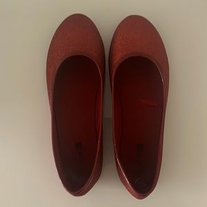 red kids sparkly flats❤️✨